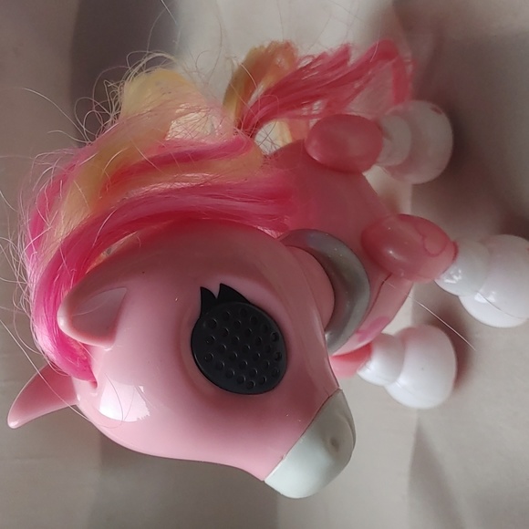 3/$20 My Little Pony, Fingerling Baby and Zoomer Zupps - Picture 4 of 10